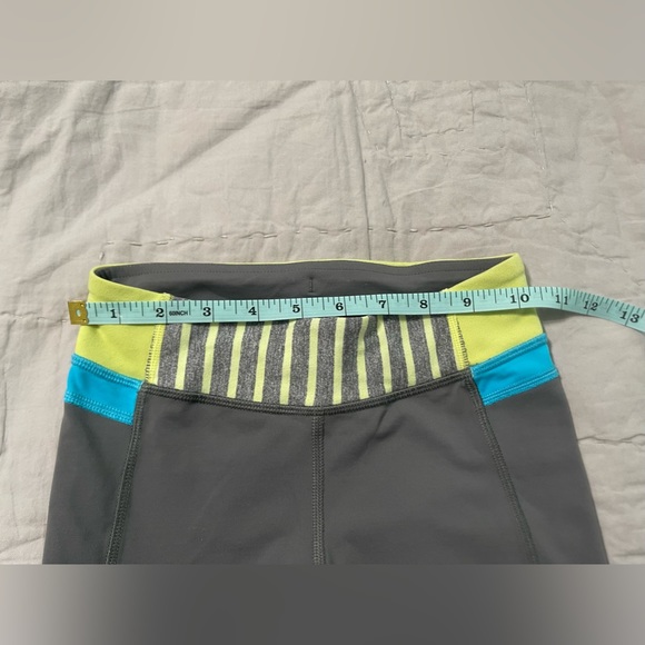 Ivivva Size 6 Leggings Gray Blue Green Rusched Legs - Picture 6 of 6